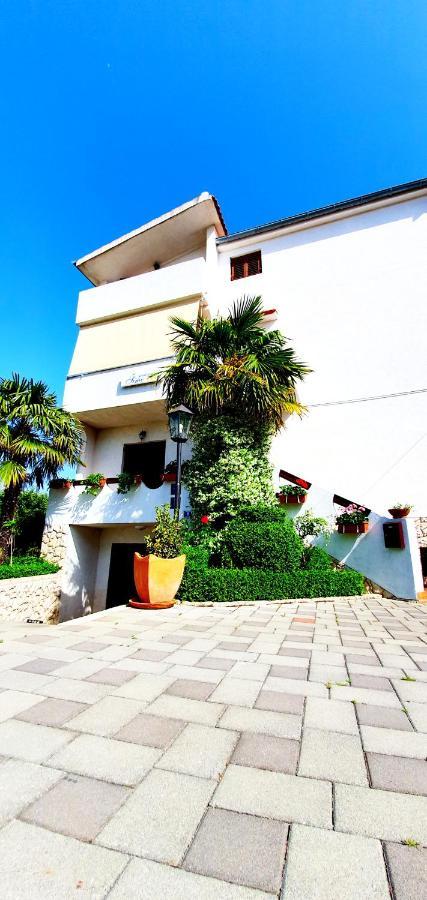 Apartments Sime Sukošan Extérieur photo
