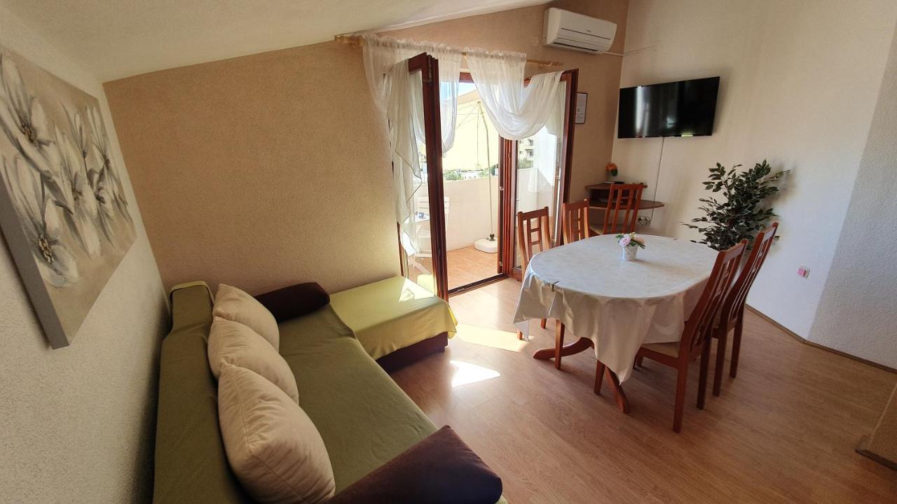 Apartments Sime Sukošan Extérieur photo