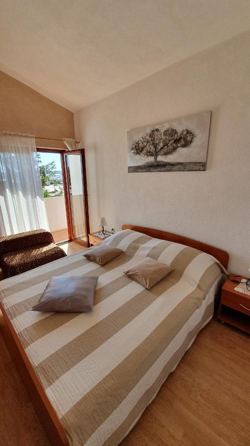 Apartments Sime Sukošan Extérieur photo
